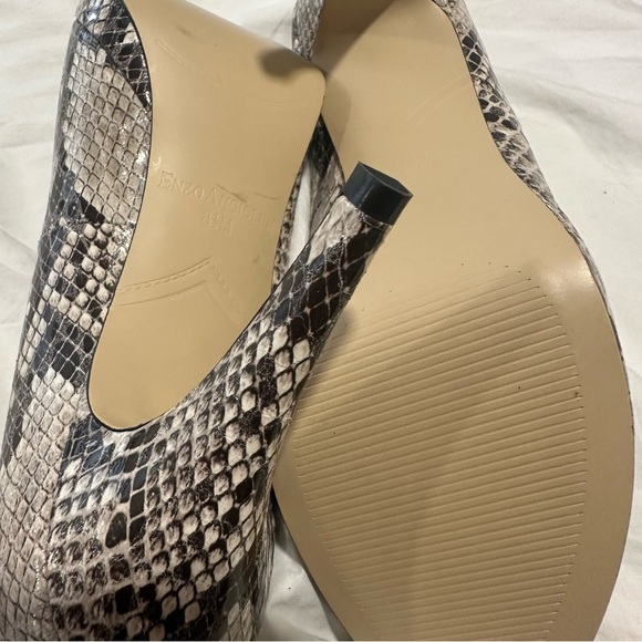 ENZO ANGIOLINI Eadixy Faux Snakeskin Pumps size‎ 8.5 - Picture 5 of 9
